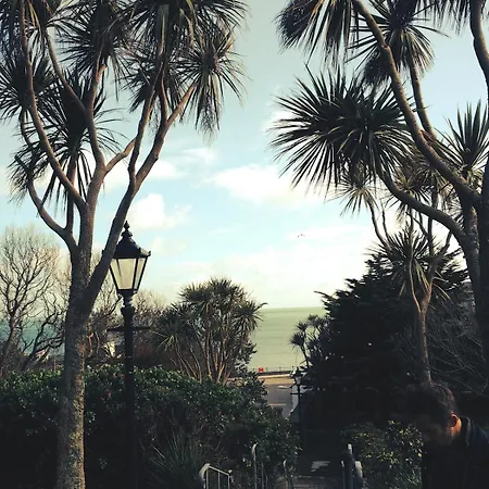 Large, Luxurious And Three Min Walk To Sea And Promenade * Penzance